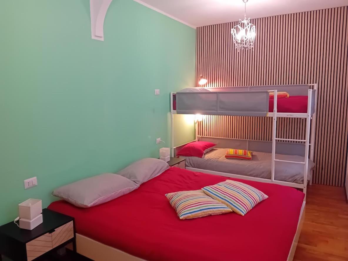 Il Larice D' Oro Aparthotel Sueglio Luaran gambar